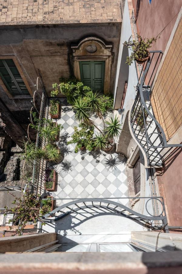 Ferienwohnung Finestre Sul Teatro - Catania - Parking Included Exterior foto