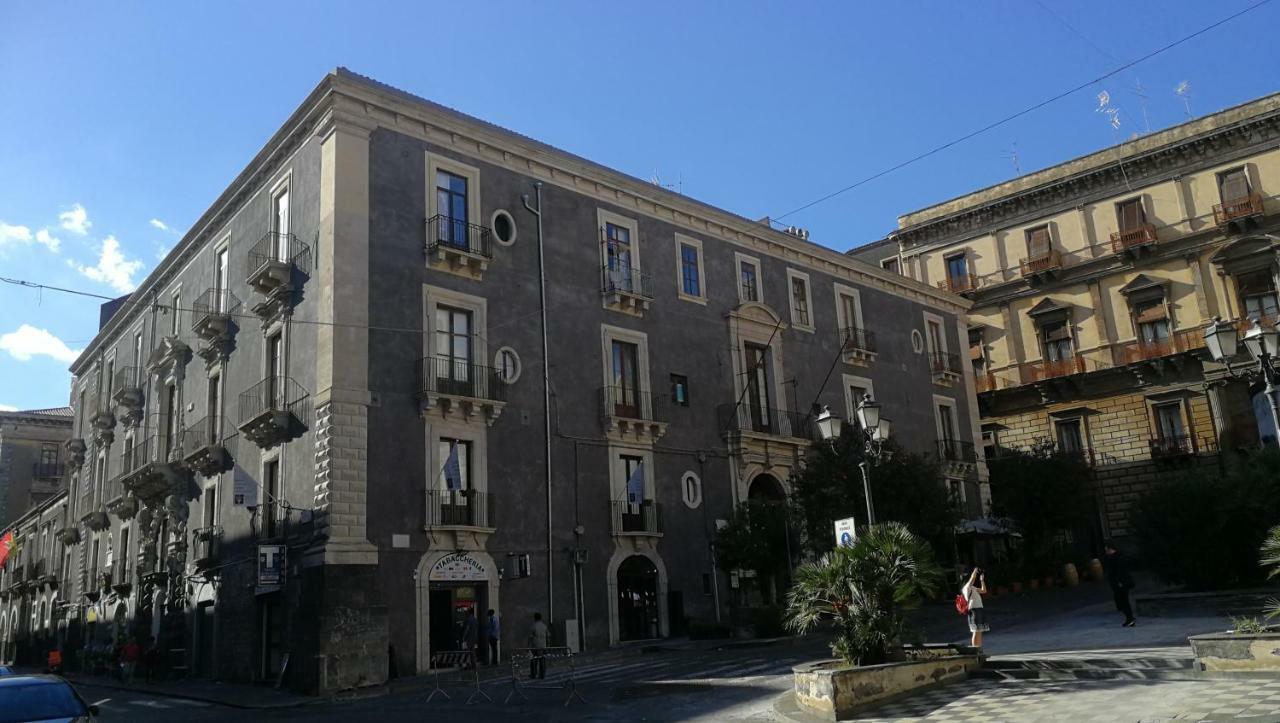 Ferienwohnung Finestre Sul Teatro - Catania - Parking Included Exterior foto